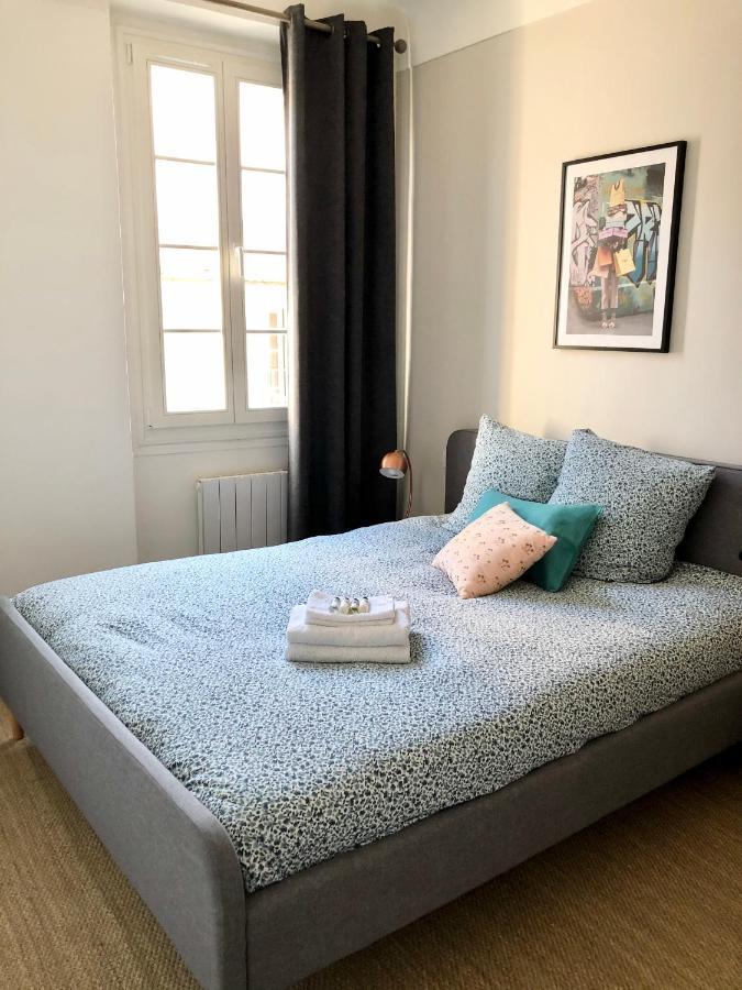 Charming And Modernly Designed 2 Bedroom - Old Town Antibes Kültér fotó